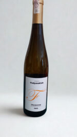 .Chardonnay - wino białe wytrawne 12,5 %